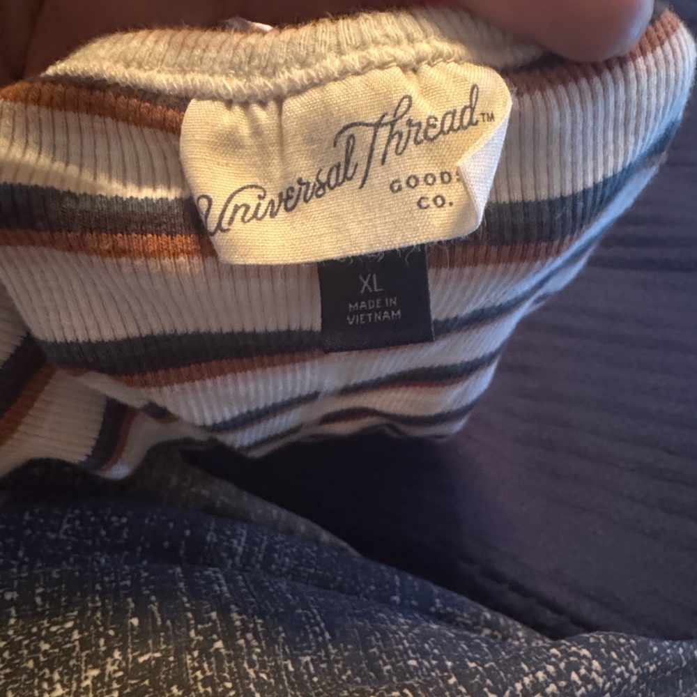 Universal Thread Multicolor Striped Knit - image 3